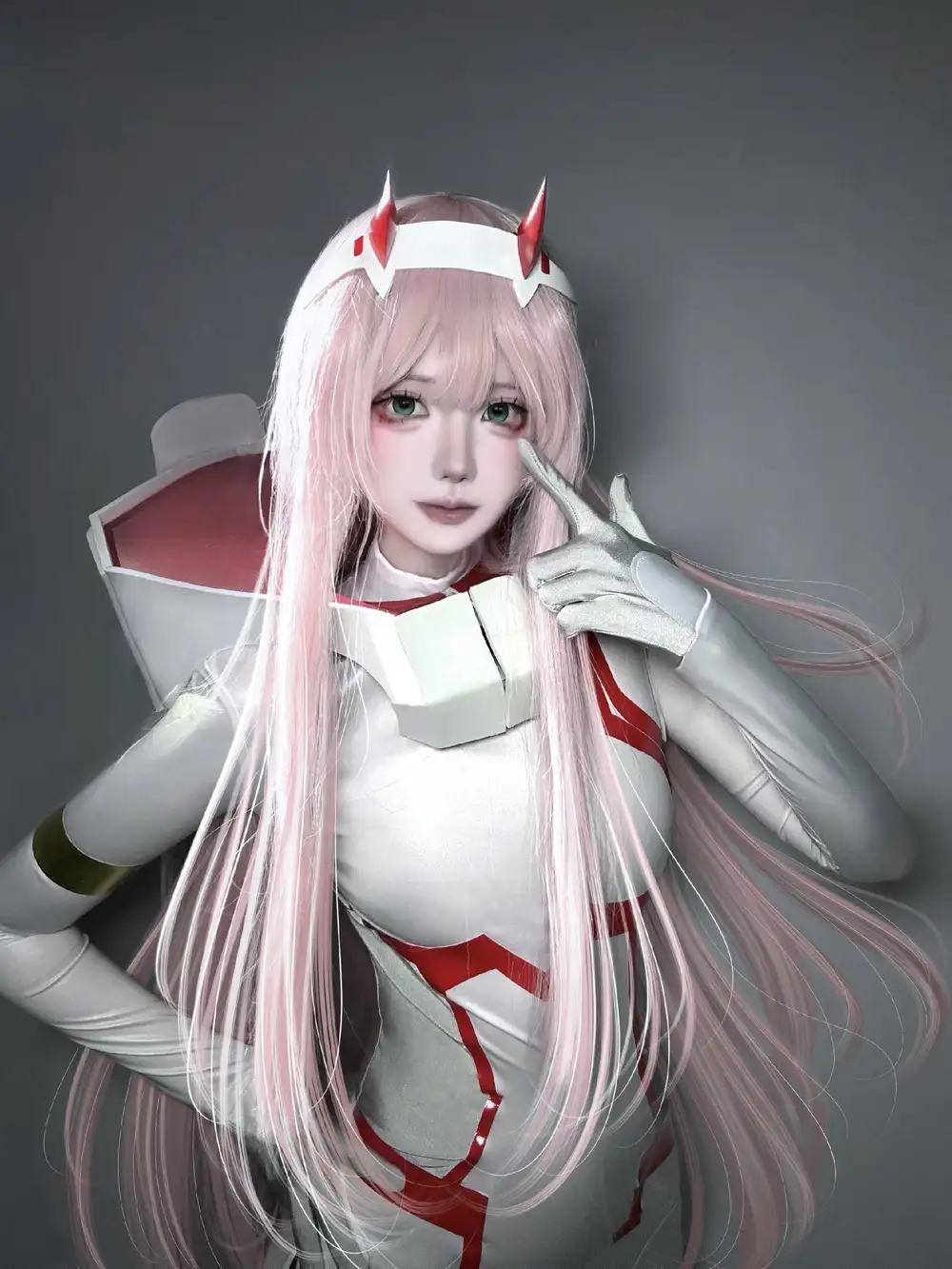 zero two cosplay 5