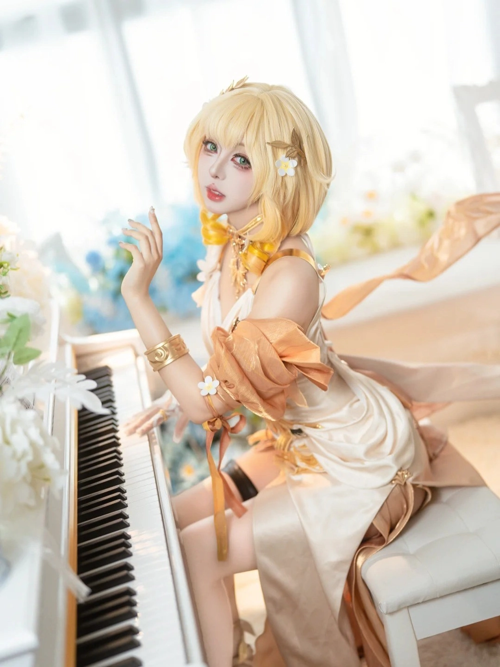 hình nền cosplay Aglaea Honkai