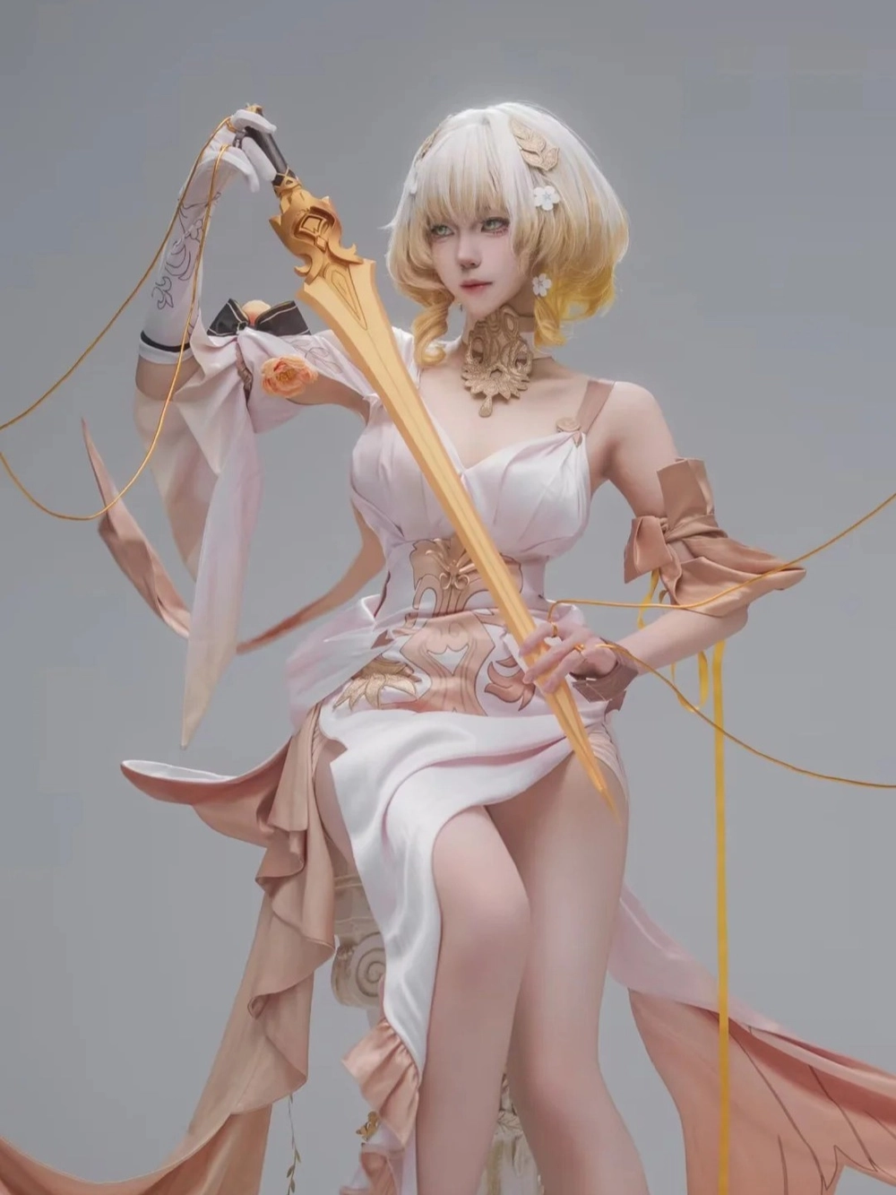 hình cosplay nhân vật Aglaea HSR đẹp