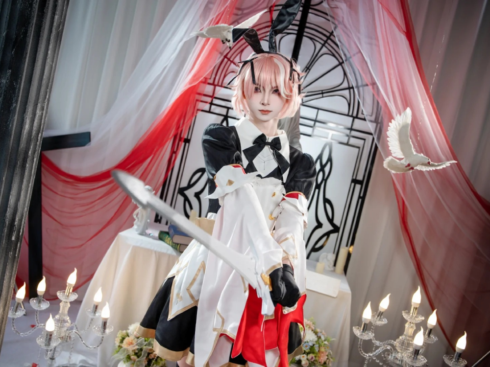 hình Astolfo cosplay nhân vật game