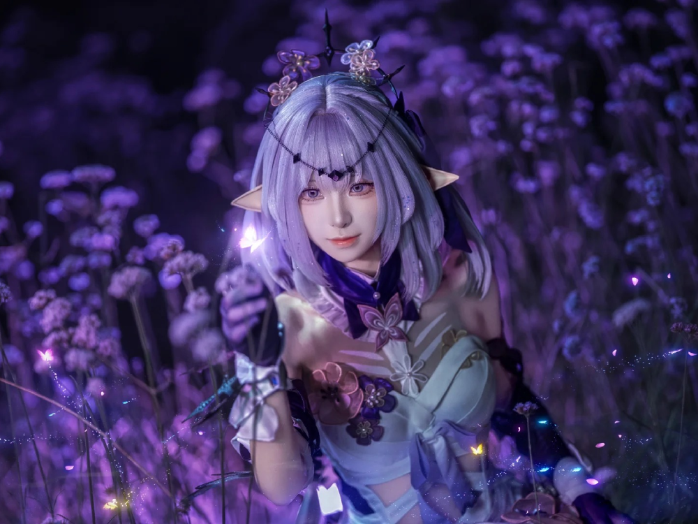 ảnh castorice cosplay phong cách huyền bí 