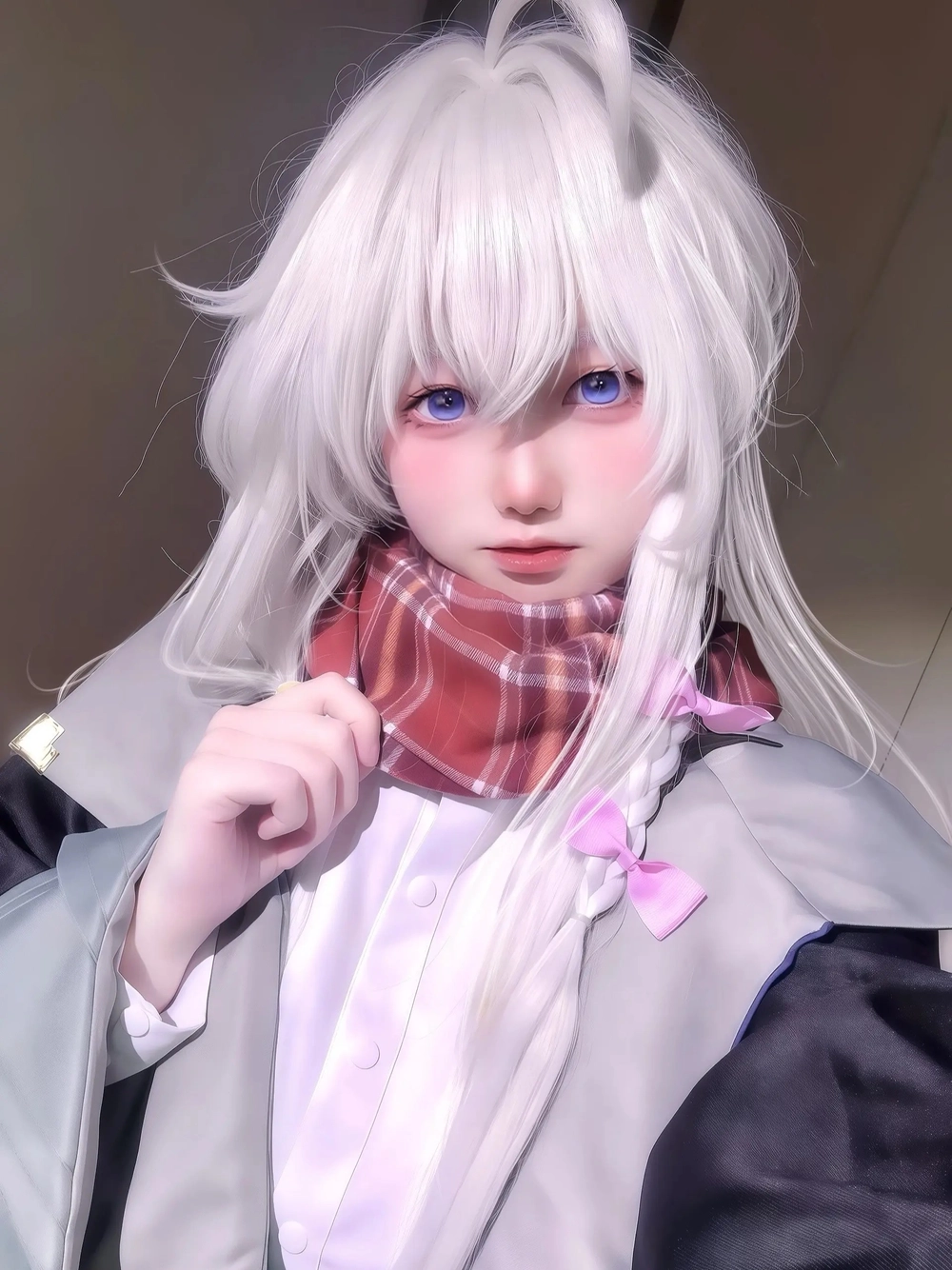 Ảnh Elaina cosplay thực tế