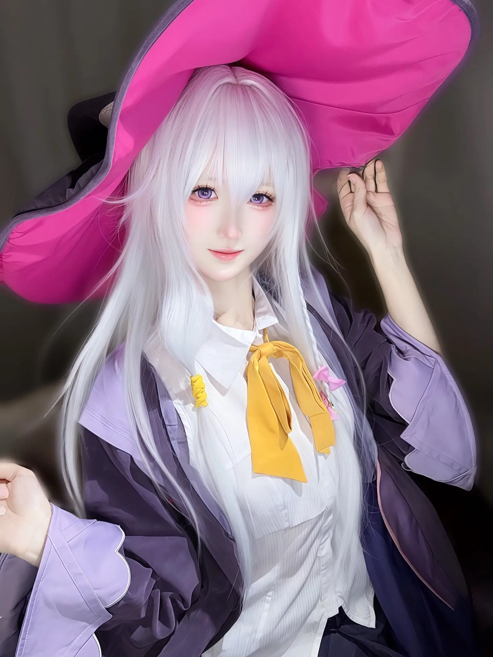 Ảnh Elaina cosplay ngầu