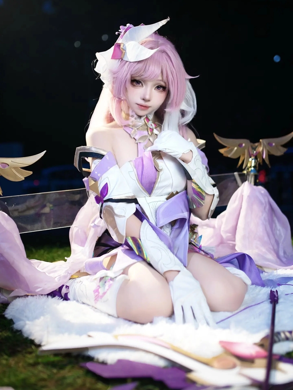 elysia honkai impact cosplay lung linh tuyệt đẹp