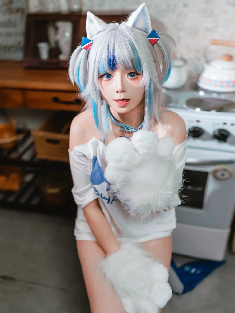 Cosplay Gawr Gura dễ thương