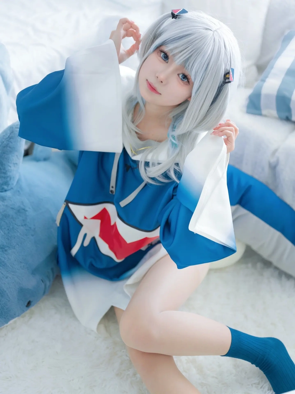 Ảnh anime Gura hóa trang