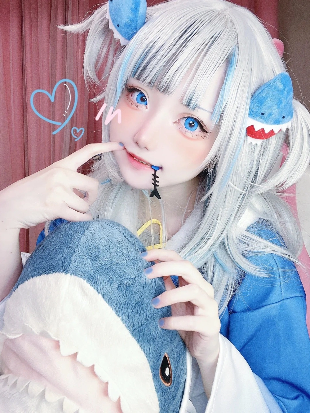 Ảnh Gura shark cosplay dễ thương