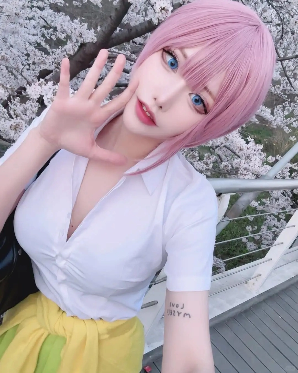 ảnh cosplay Ichika đầy sức hút