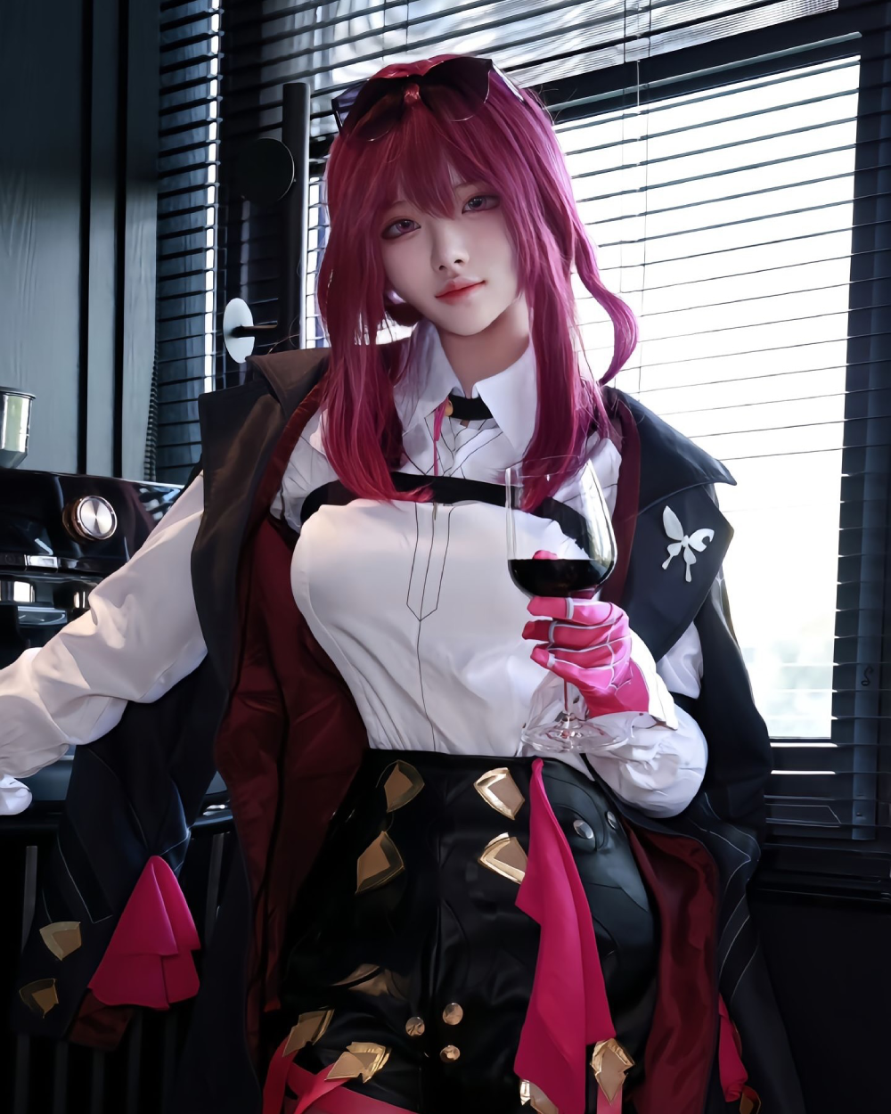 ảnh cosplay nhân vật nữ kafka