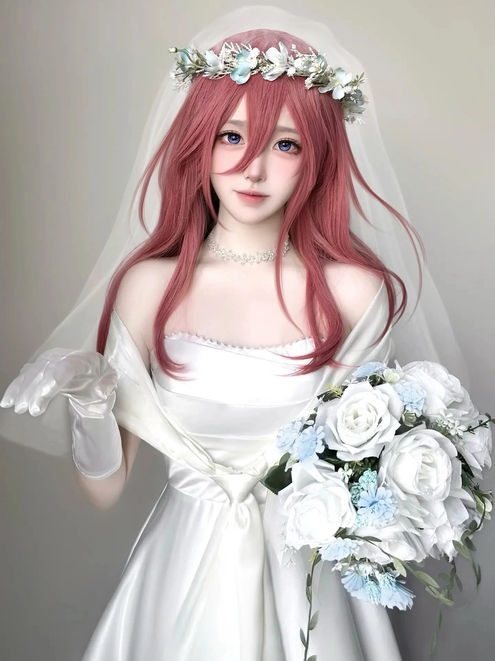 cosplay Miku Nakano ngầu