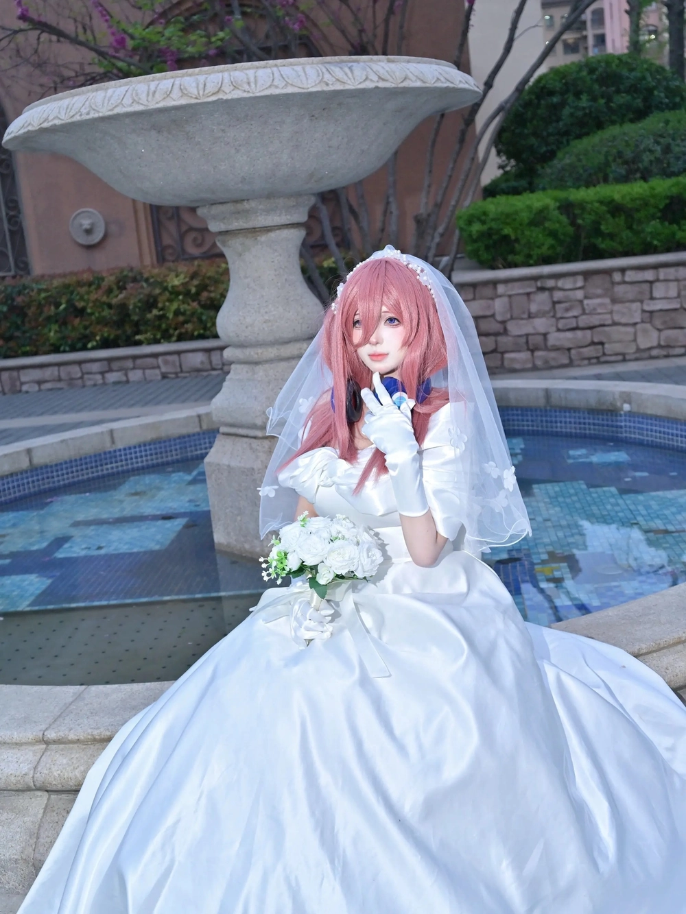 cosplay Miku Nakano xinh đẹp