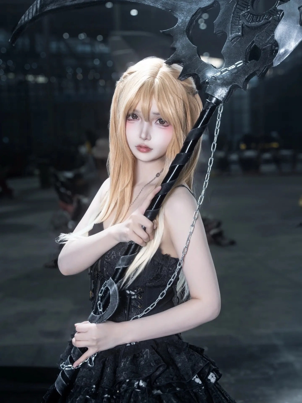 ảnh fan nữ cosplay misa anime death note
