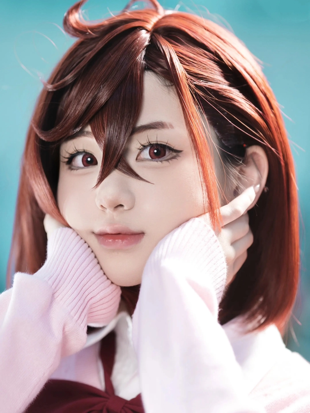 Momo Ayase cosplay nhân vật