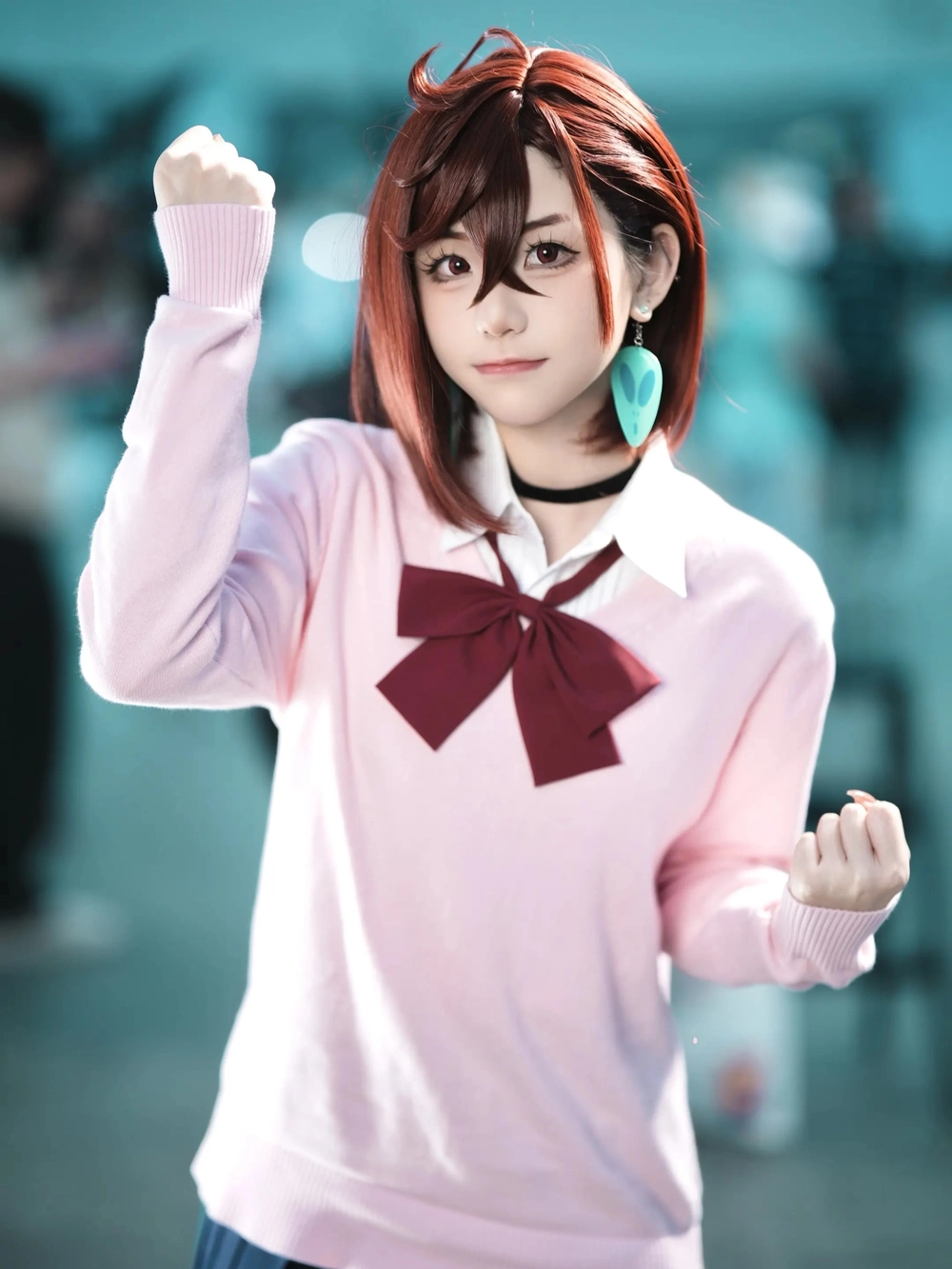 Momo Ayase cosplay phong cách anime
