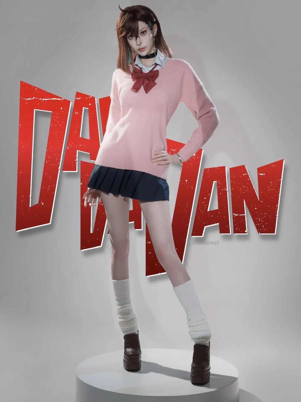 Momo Ayase cosplay tạo hình anime