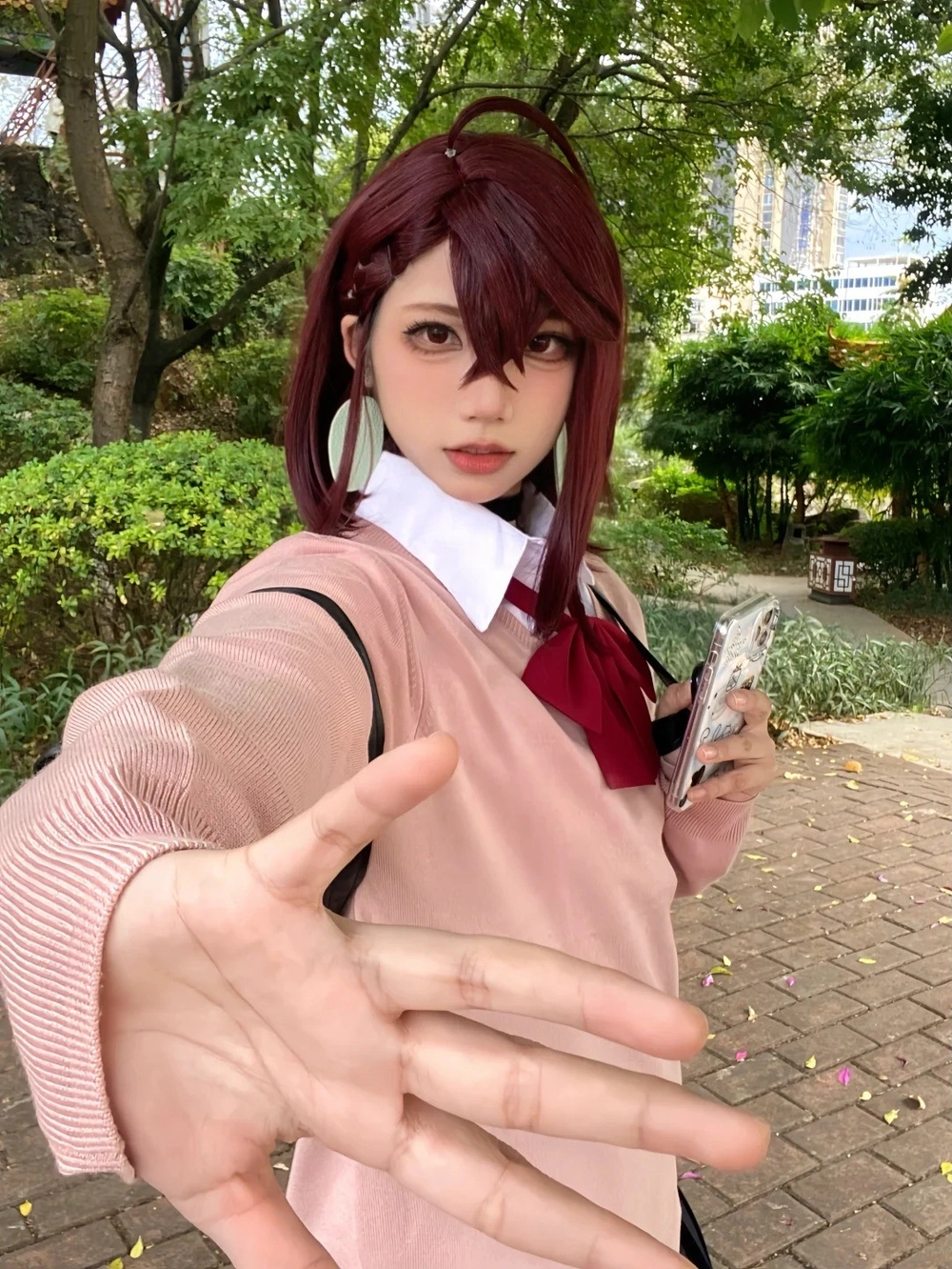 Ảnh Momo Ayase cosplay kiểu anime