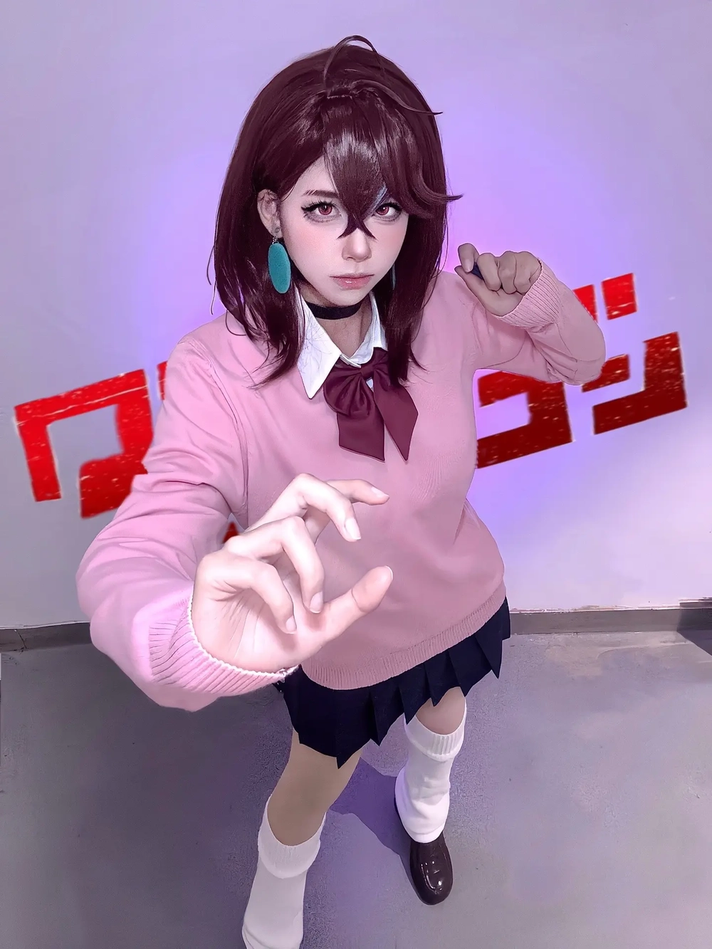 Cosplay Momo Ayase tạo hình nổi bật