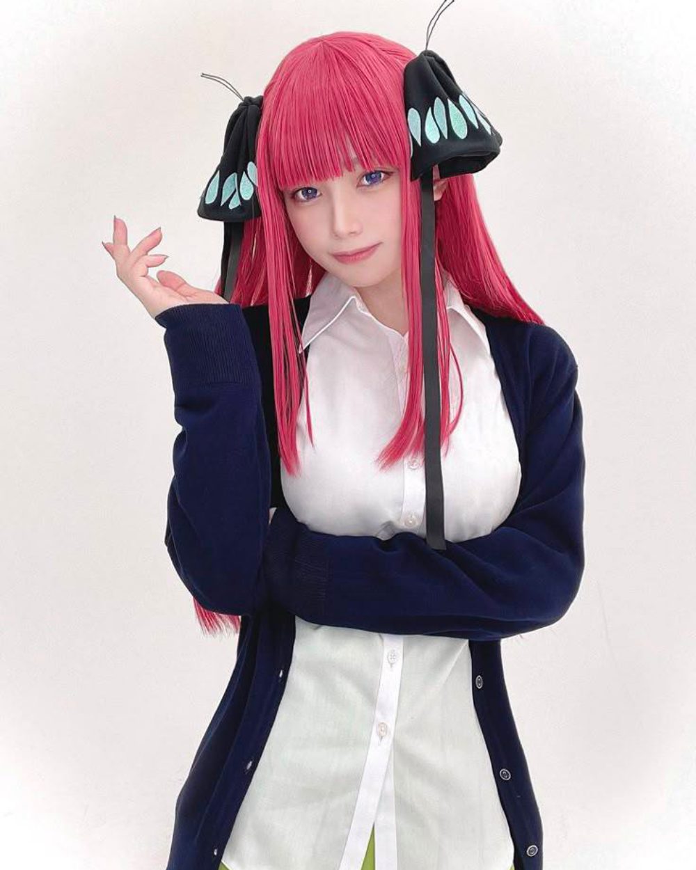 cosplay Nino tóc tím