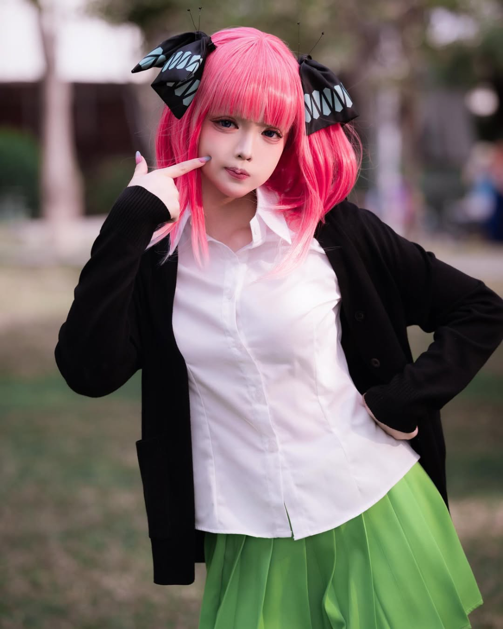 hình Nino Nakano cosplay ngoài đời cực giống