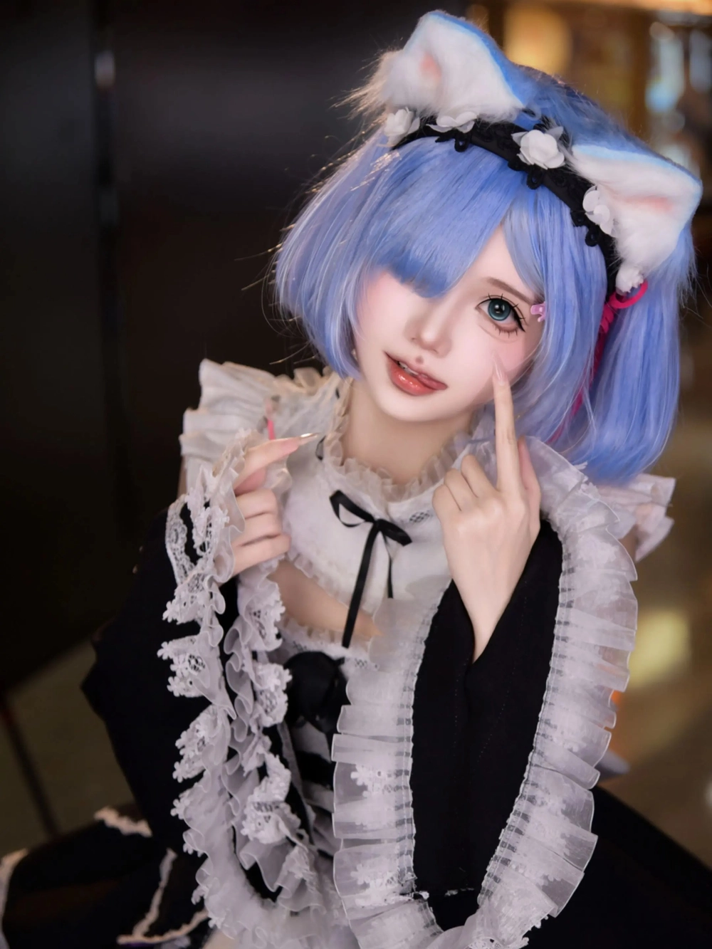 Ảnh cosplay Rem chuẩn nhân vật Re:Zero