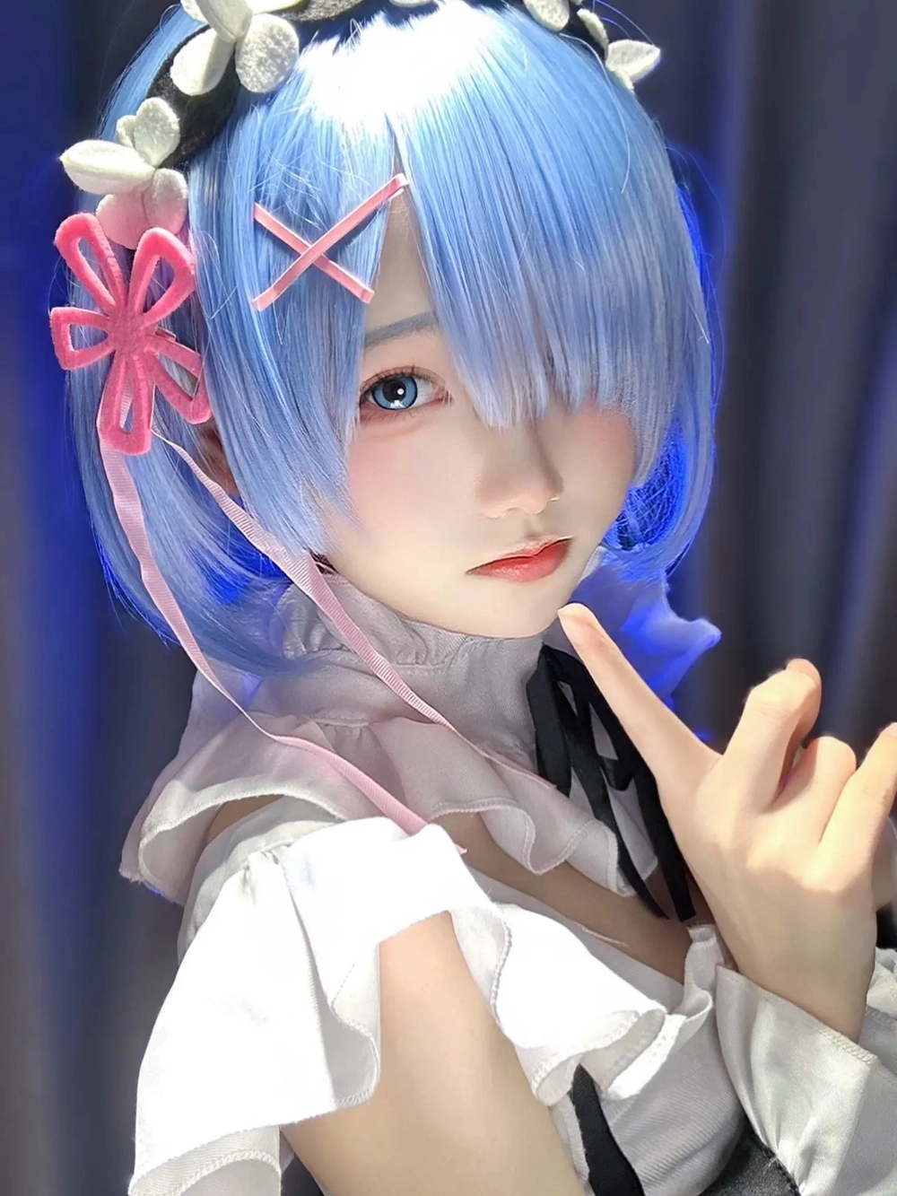 Hình cosplay Rem siêu dễ thương