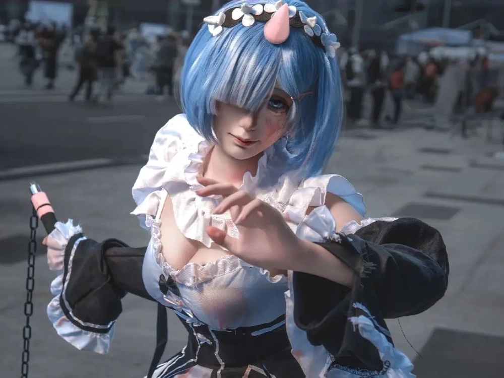 Hình ảnh cosplay Rem đẹp mê hoặc