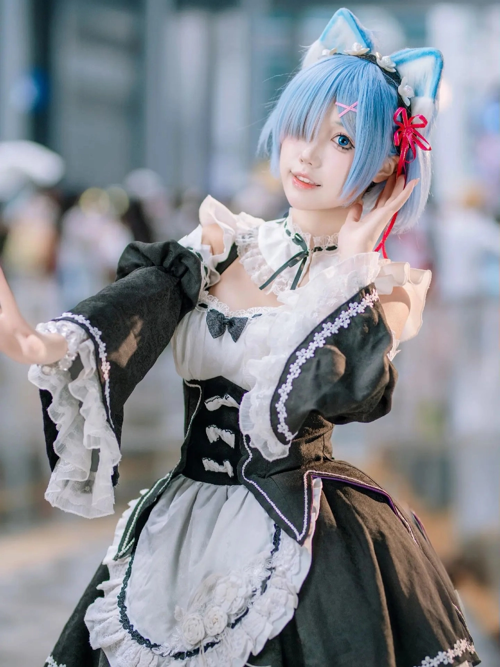 Cosplay nhân vật Rem trong anime Re:Zero