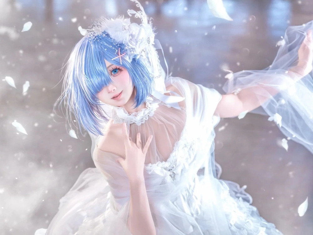 Rem Re:Zero cosplay phong cách lễ hội