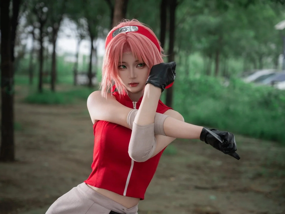 cosplay sakura haruno