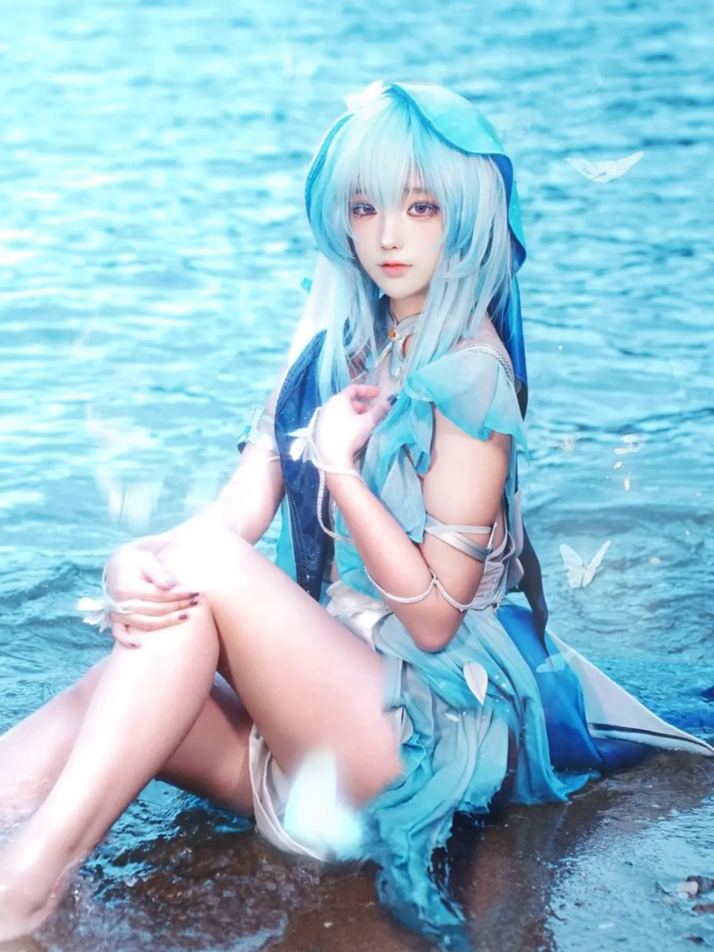 cosplay nhân vật Shorekeeper dễ thương