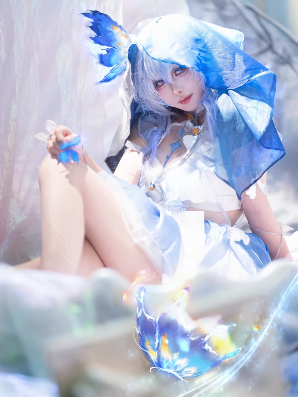 ảnh cosplay Shorekeeper Wuthering Waves full set