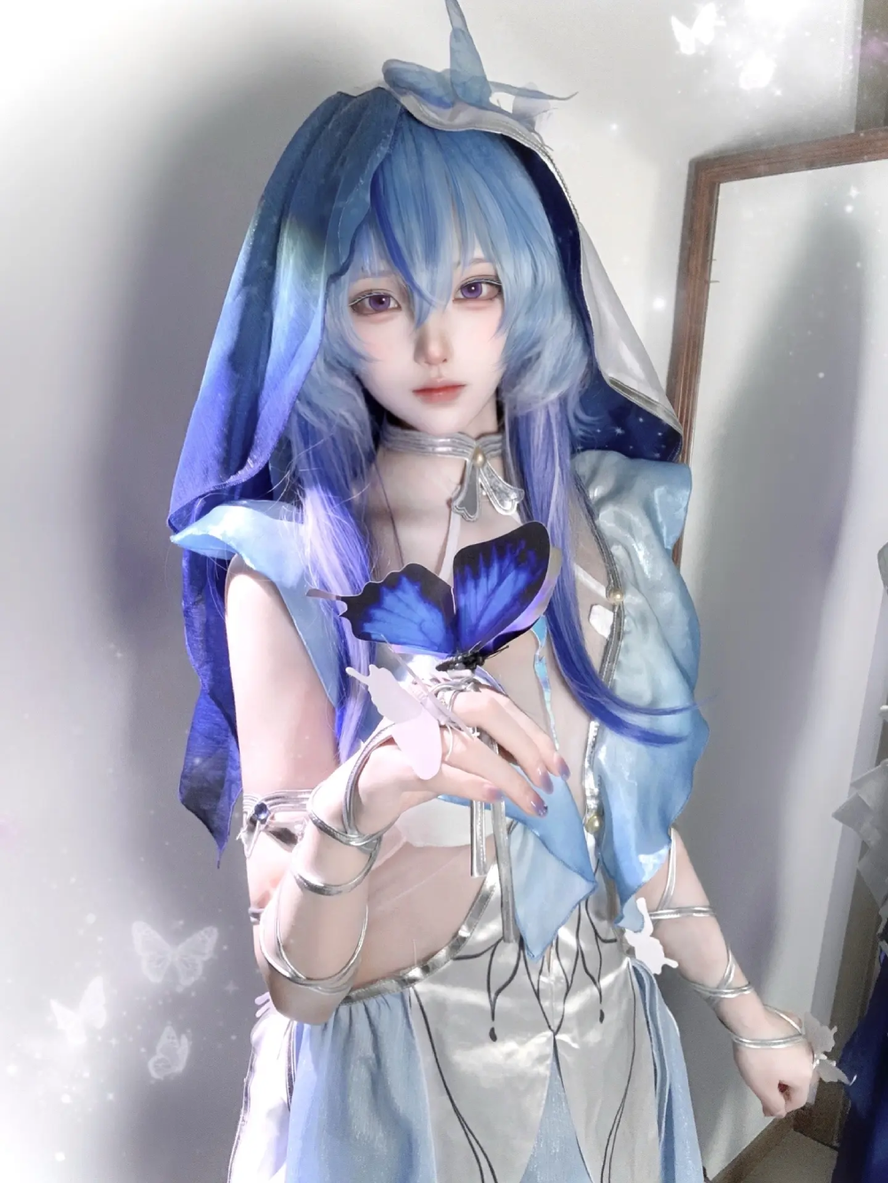 hình cosplay nhân vật Shorekeeper WuWa ấn tượng