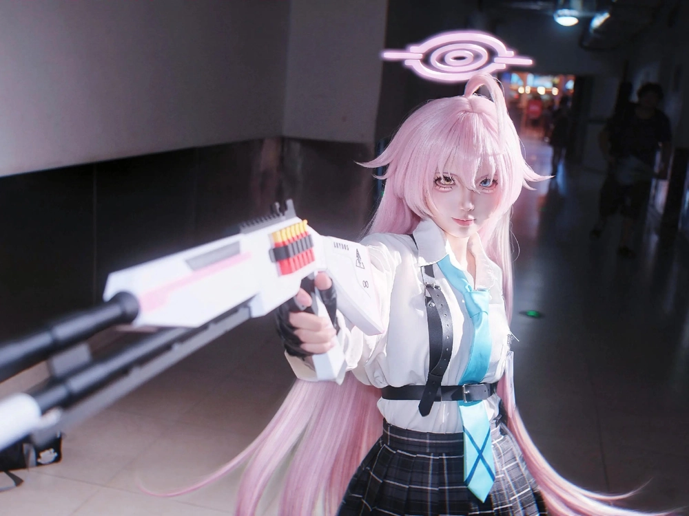 Ảnh Blue Archive cosplay Hoshino
