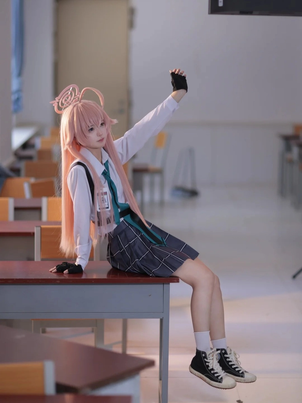 Hình cosplay Hoshino Blue Archive