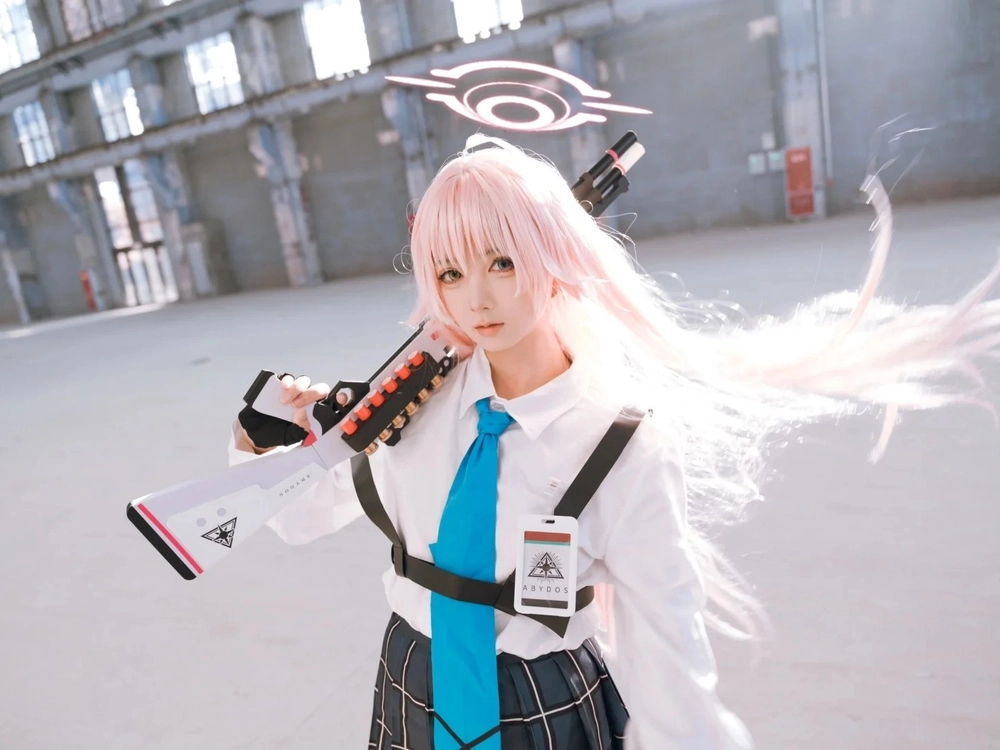 Ảnh cosplay Blue Archive Hoshino anime