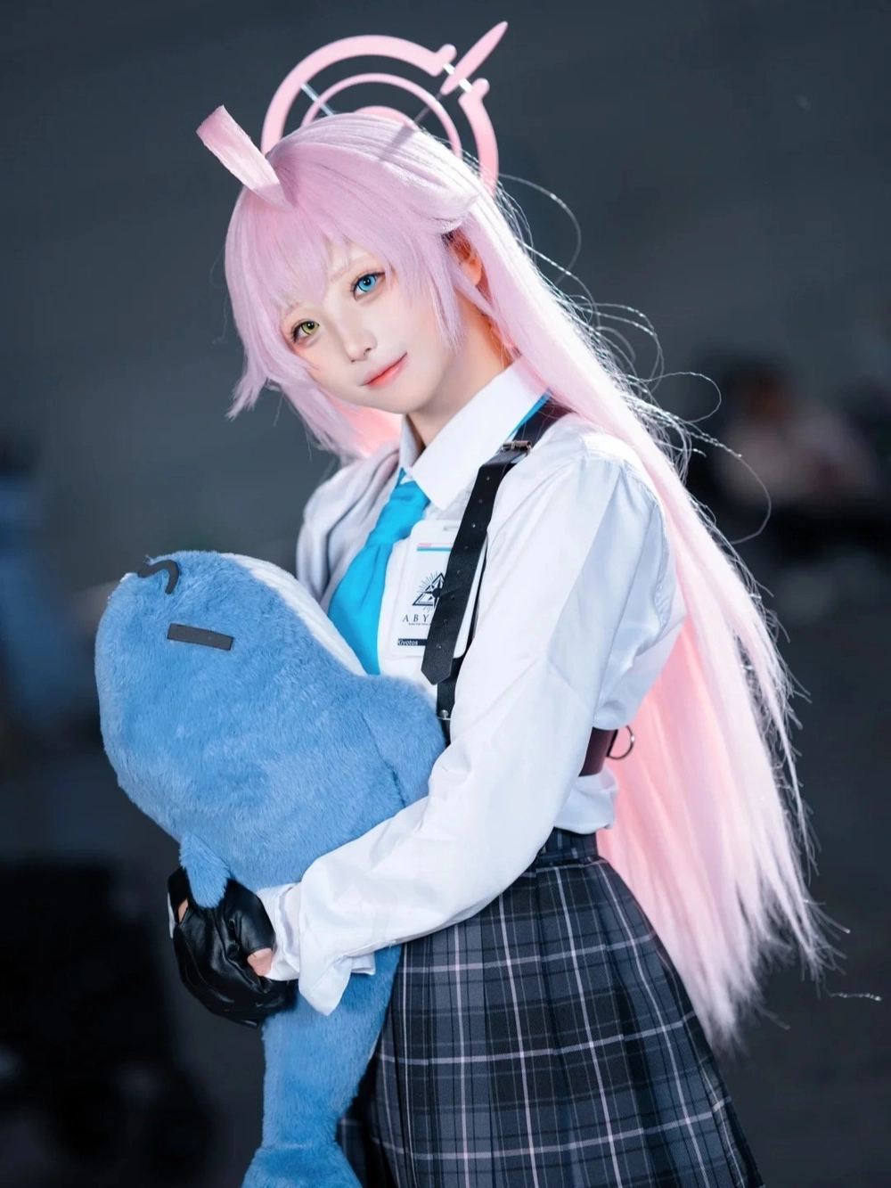 Hình Hoshino Blue Archive cosplay nghệ thuật