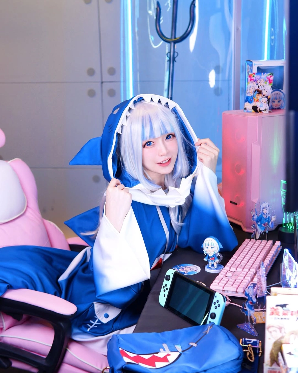 yaoyaoqwq gawr gura cosplay 13