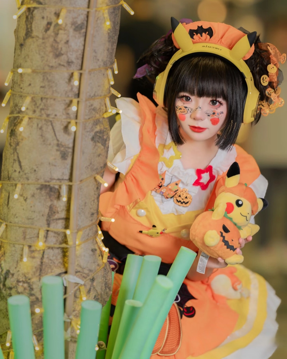 cosplay pikachu full HD