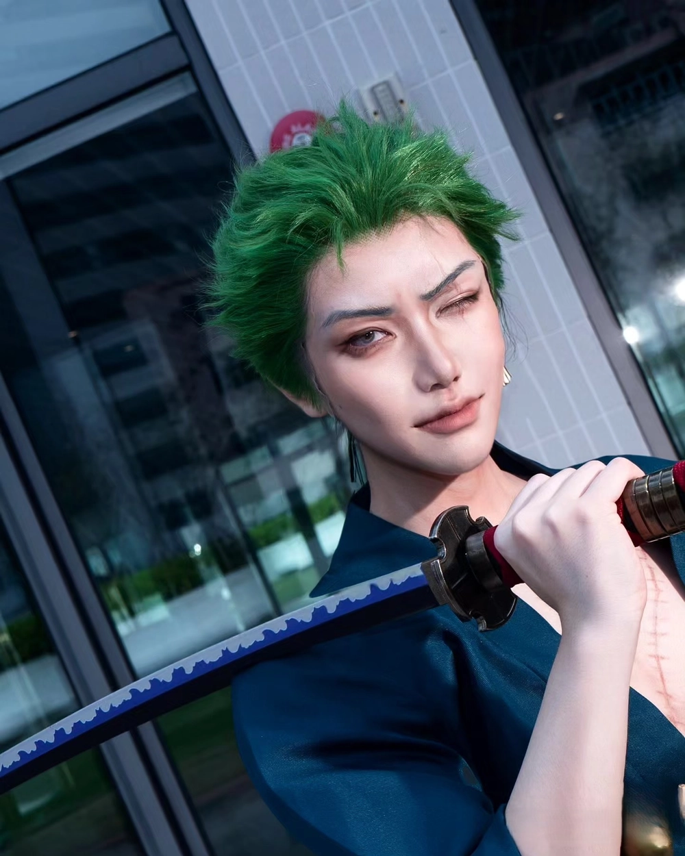 zoro cosplay chất chơi