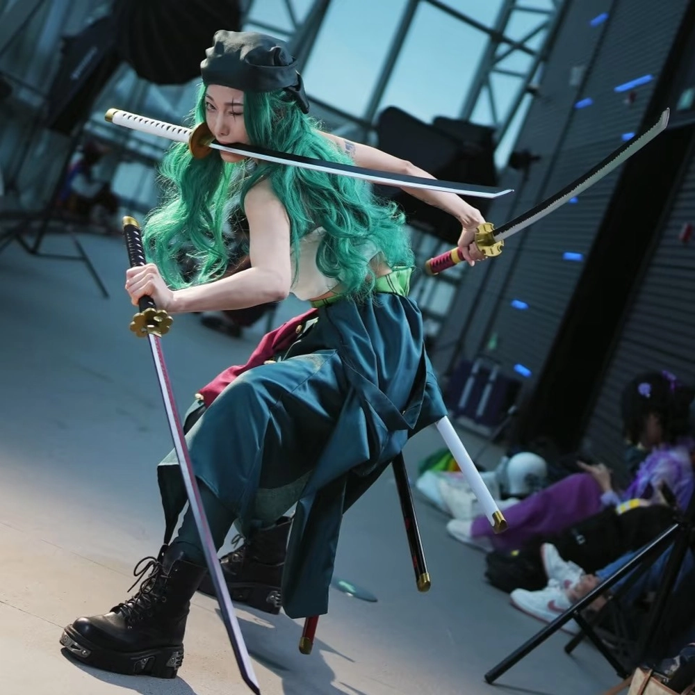 zoro cosplay cực ngầu chất