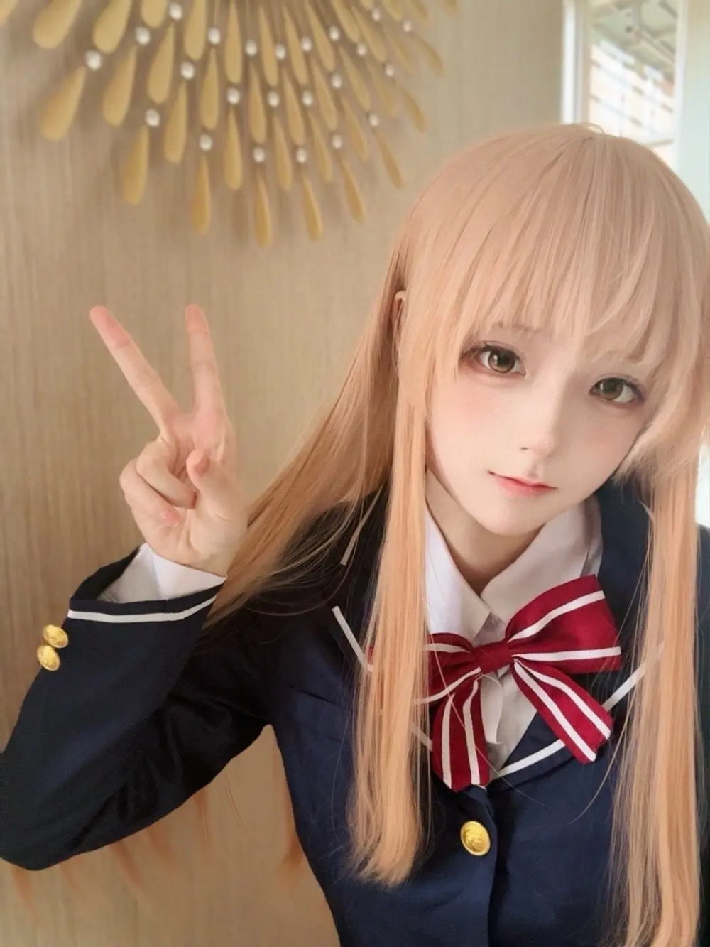 mahiru shiina cosplay trong studio