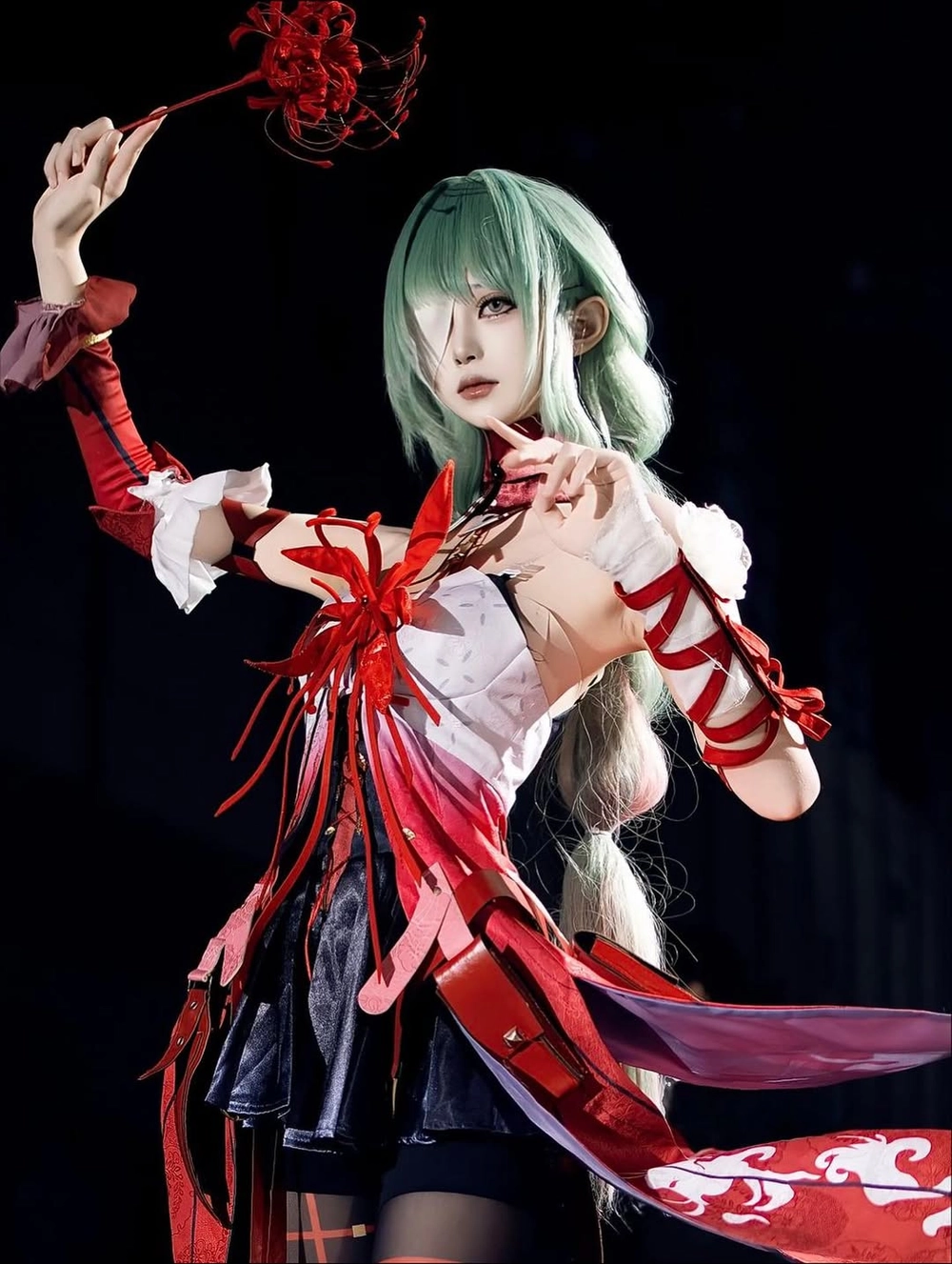 wuwa cosplay nữ tính