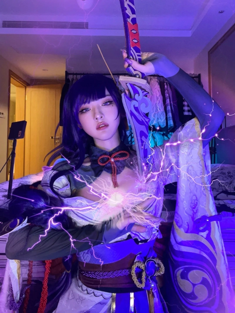 cosplay raiden shogun genshin impact ngầu