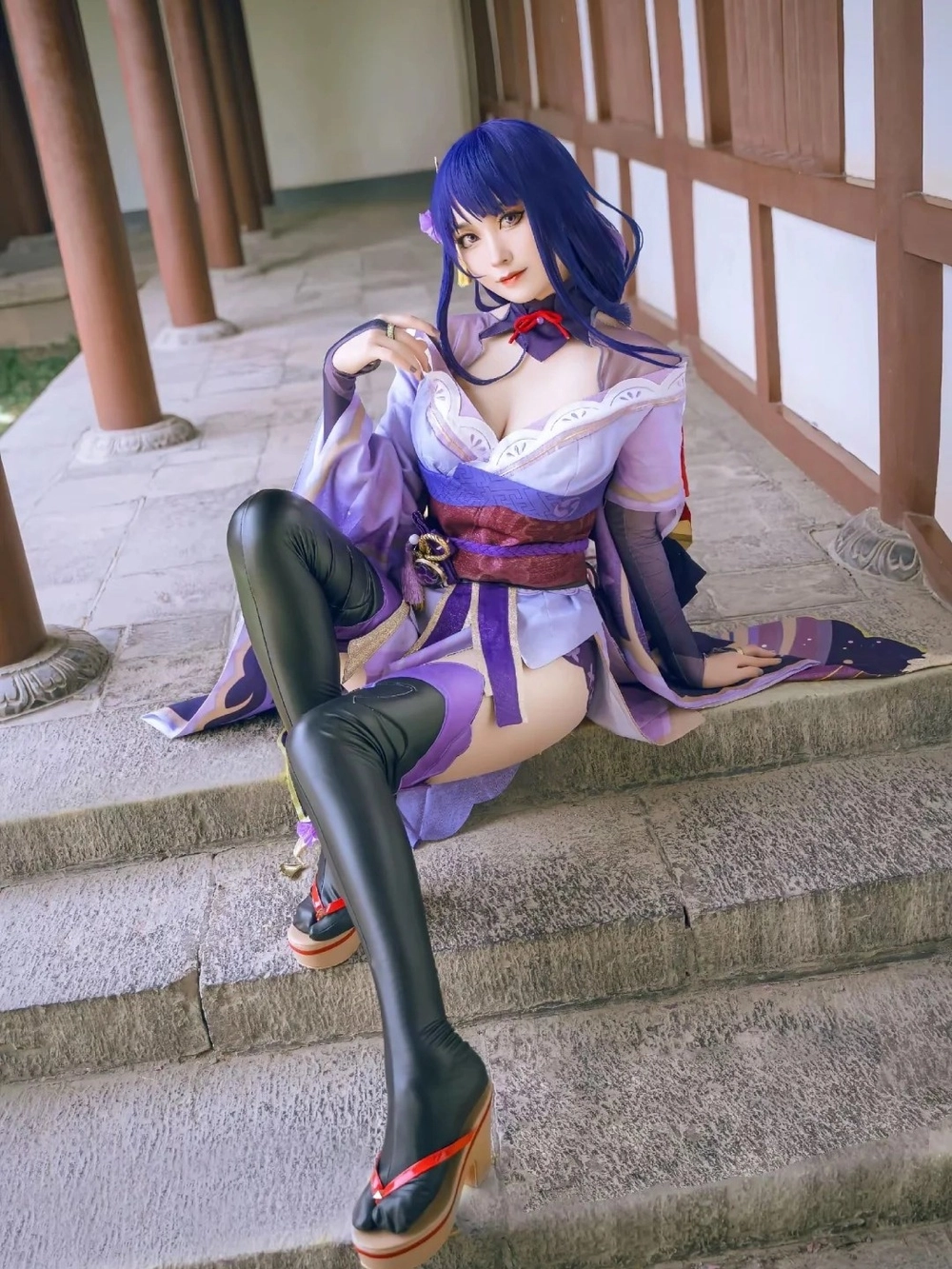 ảnh cosplay raiden shogun quyến rũ đẹp