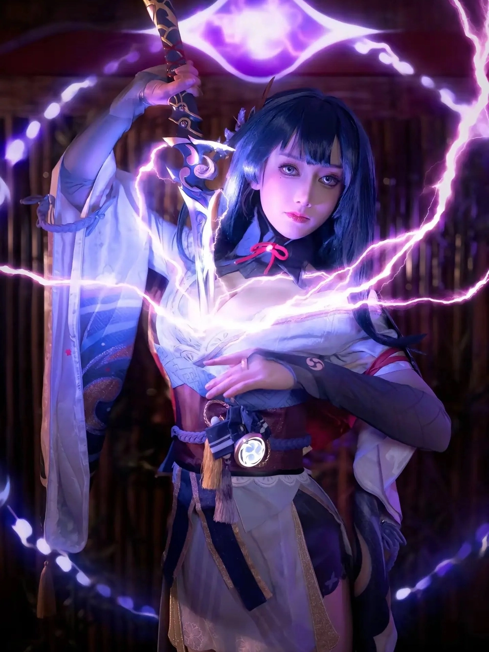 ảnh cosplay raiden shogun ấn tượng