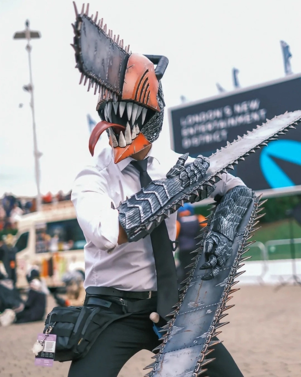 ảnh chainsaw man cosplay sáng tạo