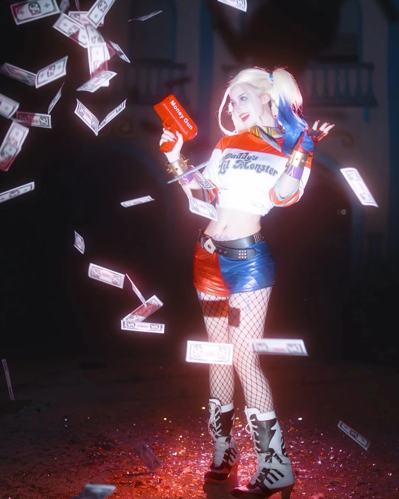 ảnh cosplay harley quinn đậm cá tính