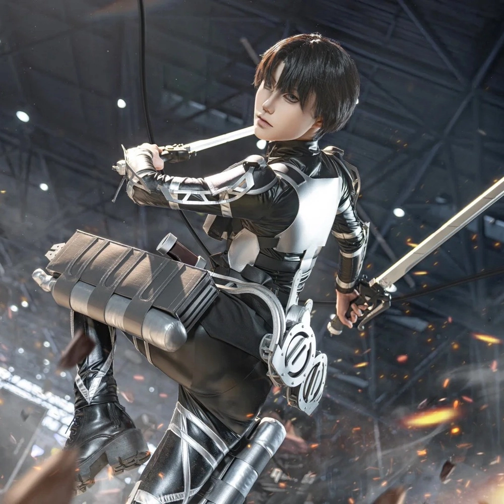 cosplay attack on titan ấn tượng nhất