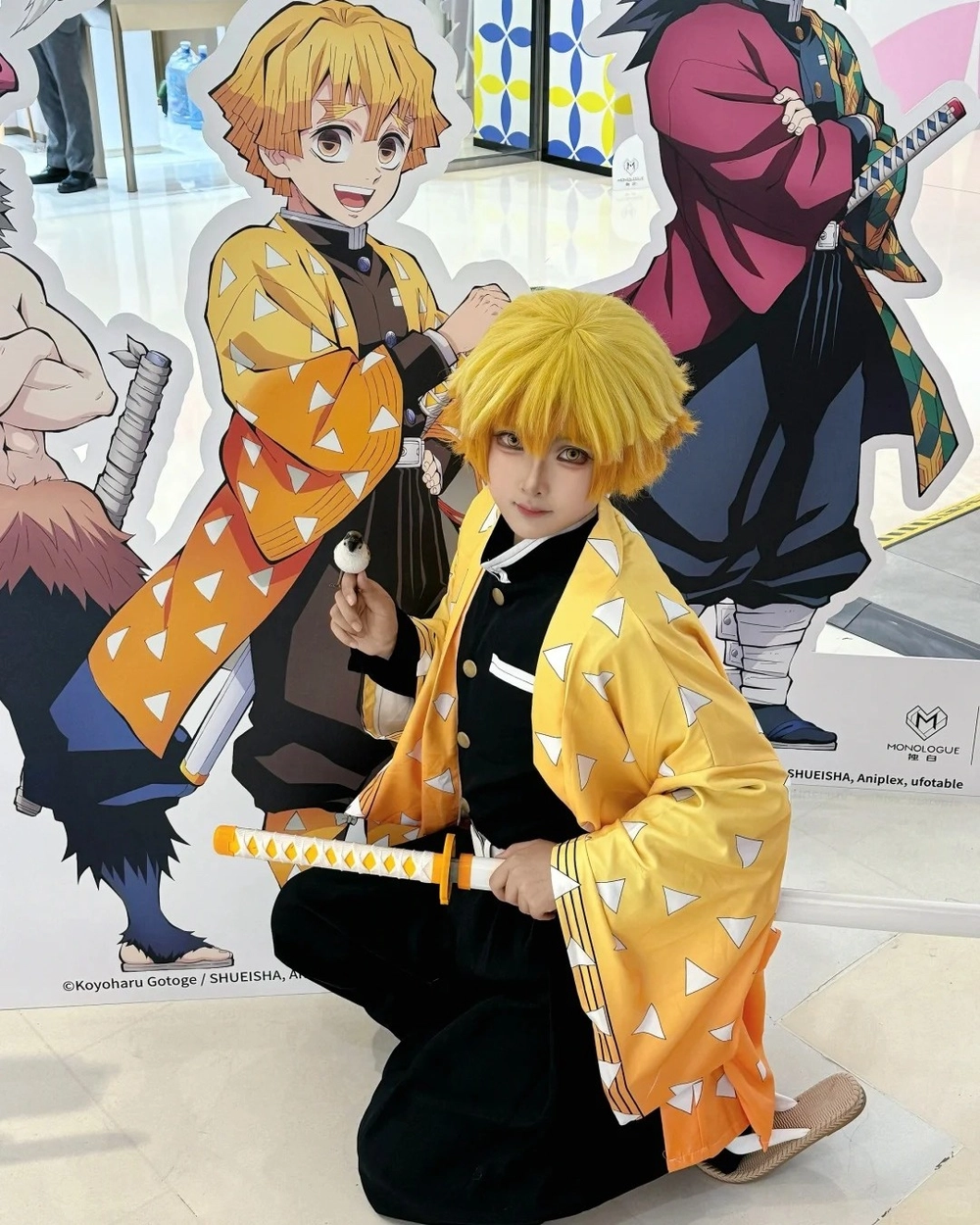 cosplay zenitsu phong cách ngầu