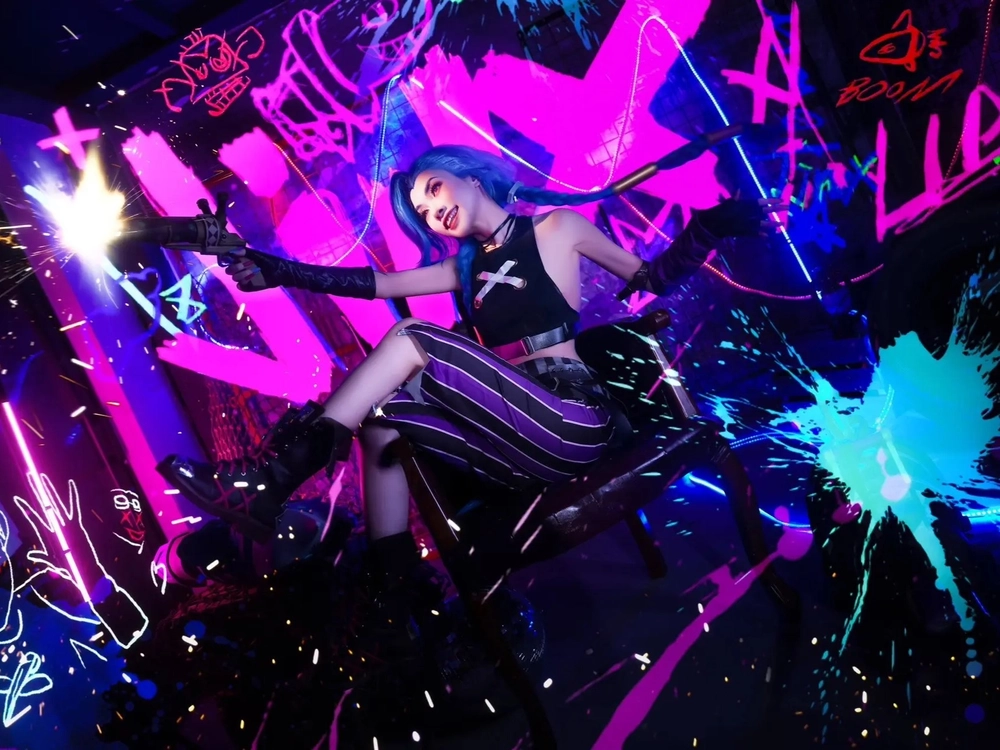 hình cosplay jinx cực chất